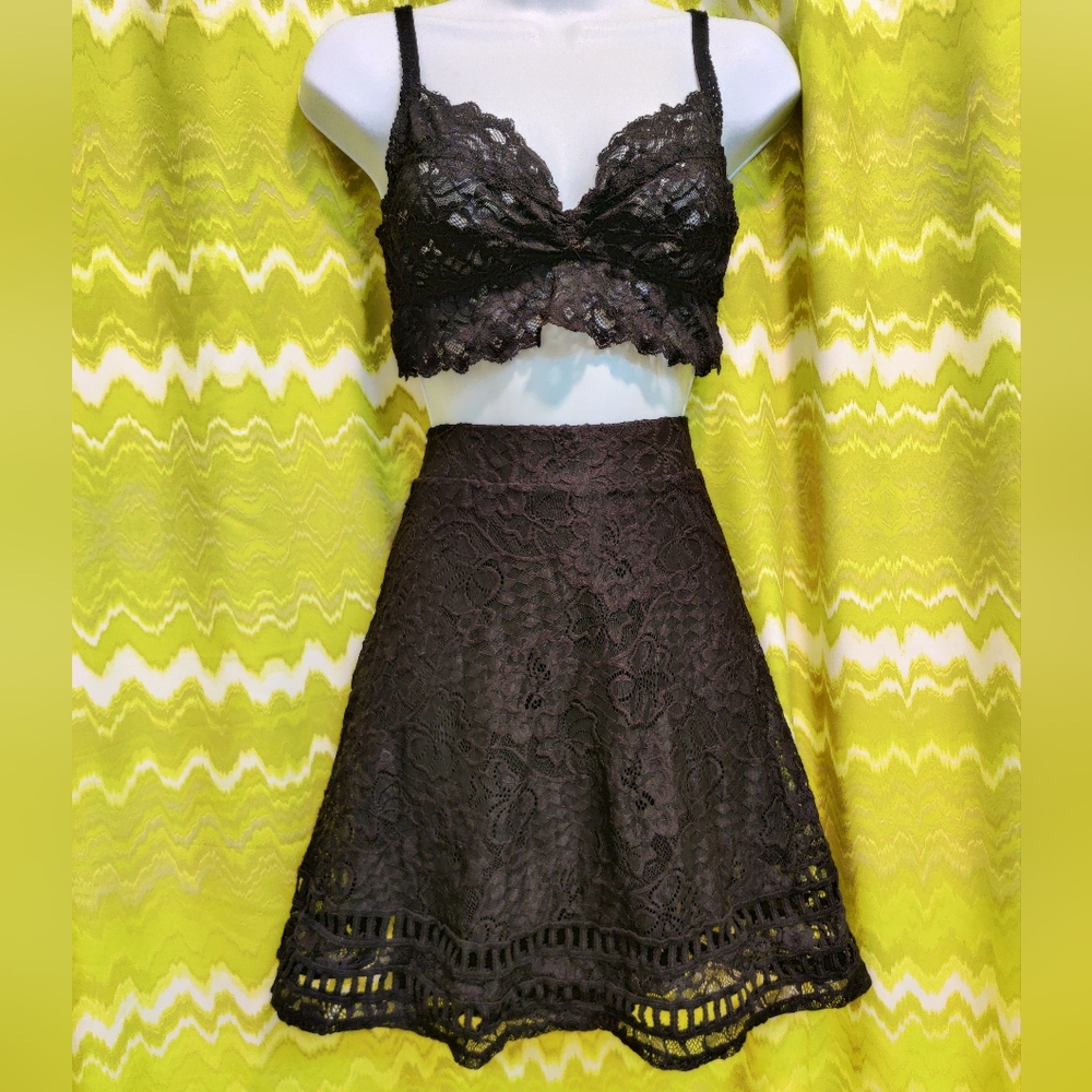Black Lace A-line Skirt